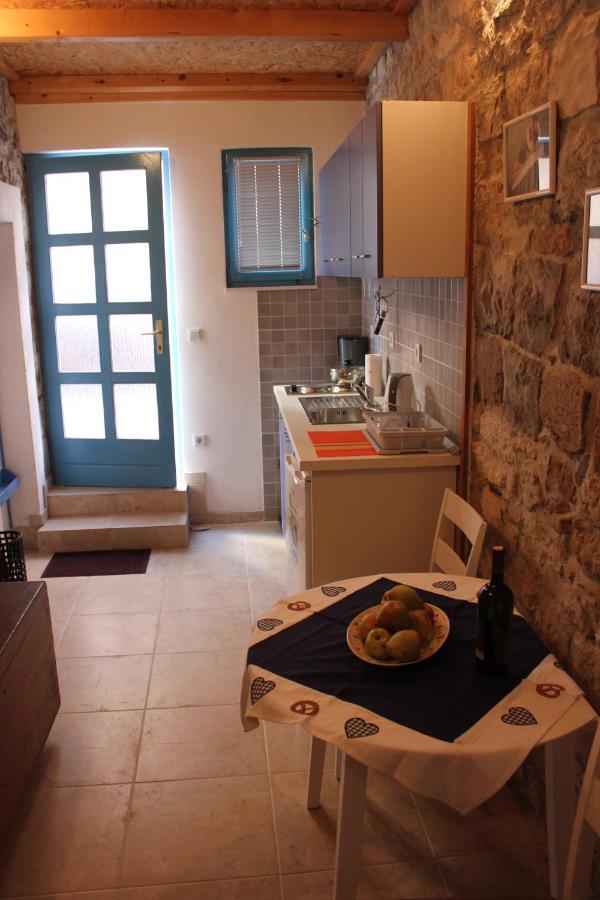 Lira - Studio Apartment تروغير المظهر الخارجي الصورة